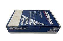 Load image into Gallery viewer, (4PSC)NEW OEM ACDELCO 09-03 CHEVY/ PONTIAC FRONT CERAMIC DISC BRAKE PAD 17D956CH